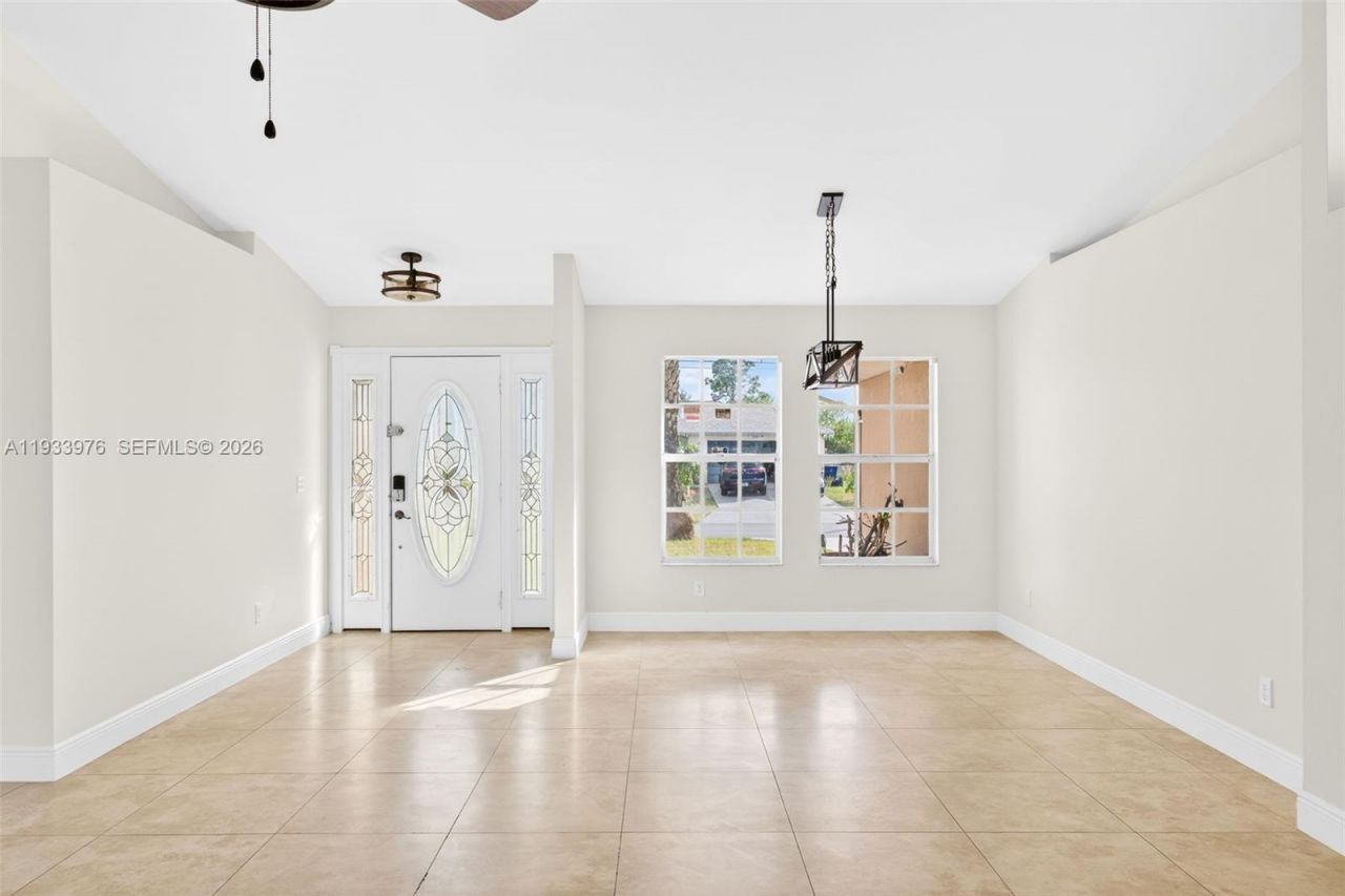 2700 10 Sw, Lehigh Acres, FL 33976 Photo