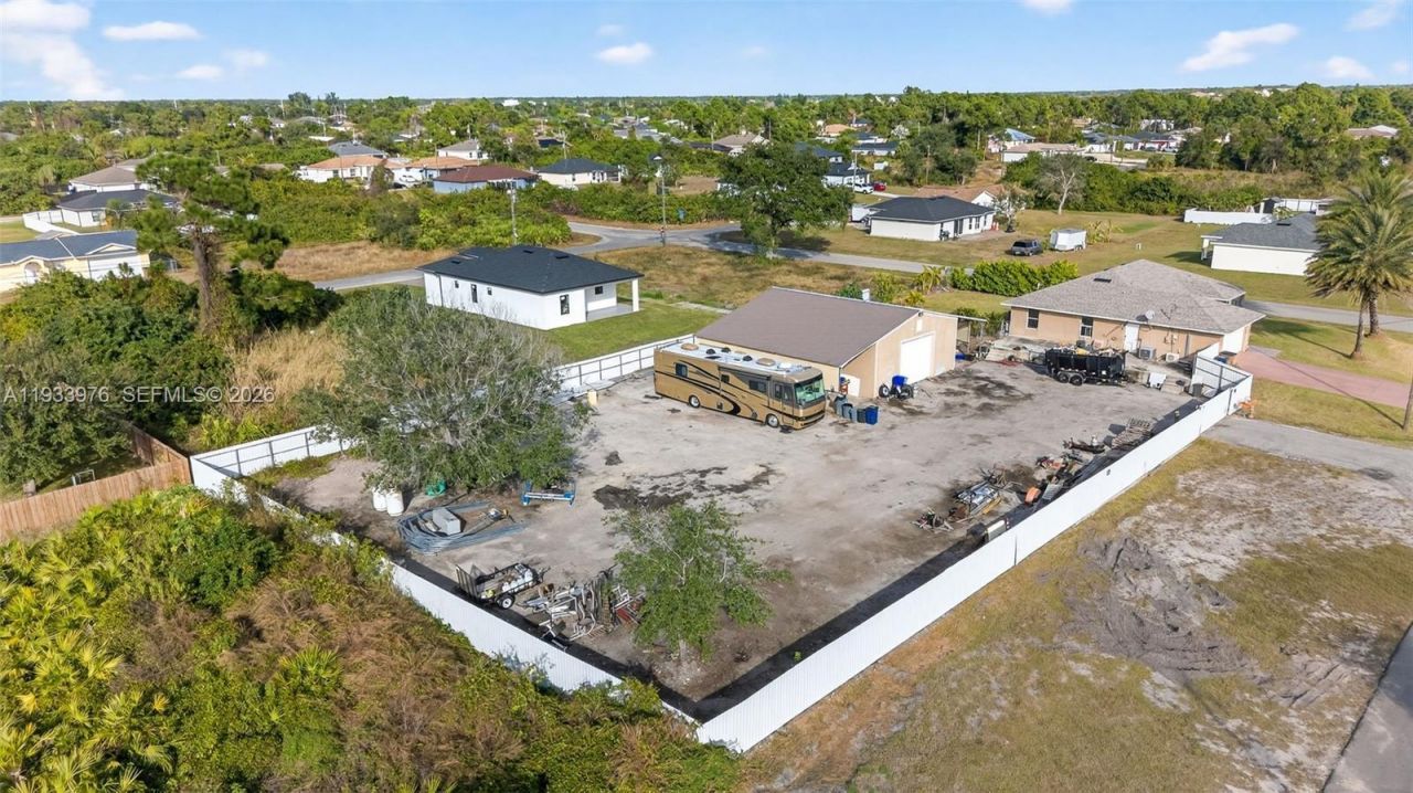 2700 10 Sw, Lehigh Acres, FL 33976 Photo