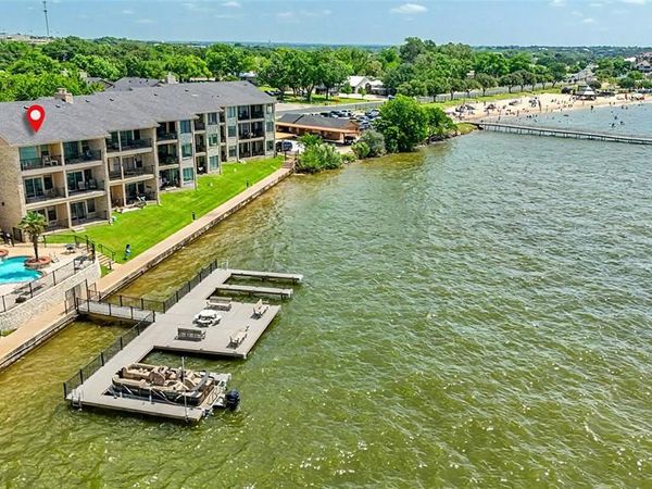 401 E Pearl Street, Unit 2307, Granbury, TX 76048