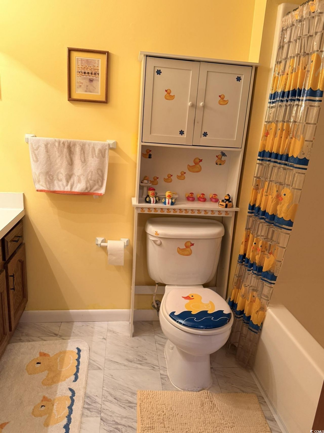 220 Caropine Dr. Photo 16