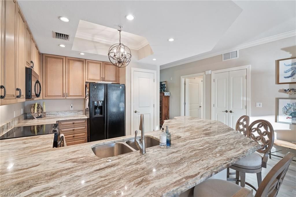 5702 Cape Harbour Dr, Unit 102, Cape Coral, FL 33914 Photo