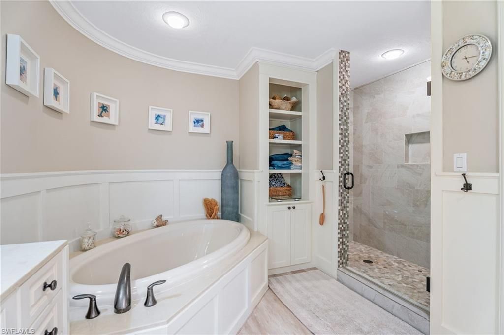 5702 Cape Harbour Dr, Unit 102, Cape Coral, FL 33914 Photo