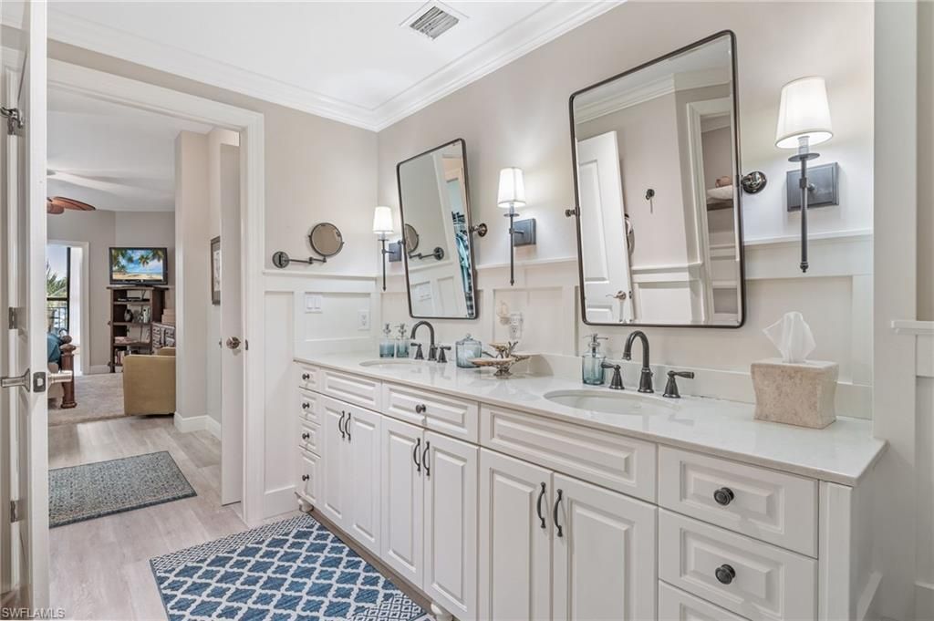 5702 Cape Harbour Dr, Unit 102, Cape Coral, FL 33914 Photo