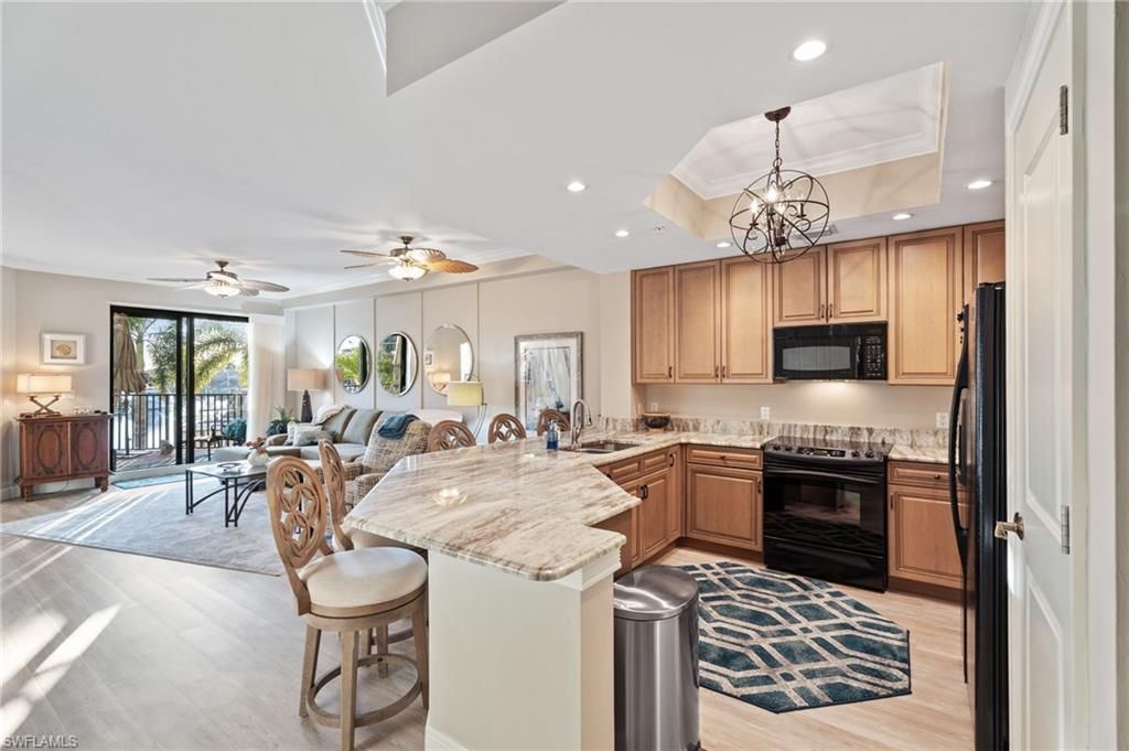 5702 Cape Harbour Dr, Unit 102, Cape Coral, FL 33914 Photo