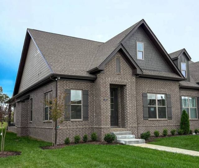 2033 Horseshoe Cir Lot 215, Gallatin, TN 37066 Main Photo