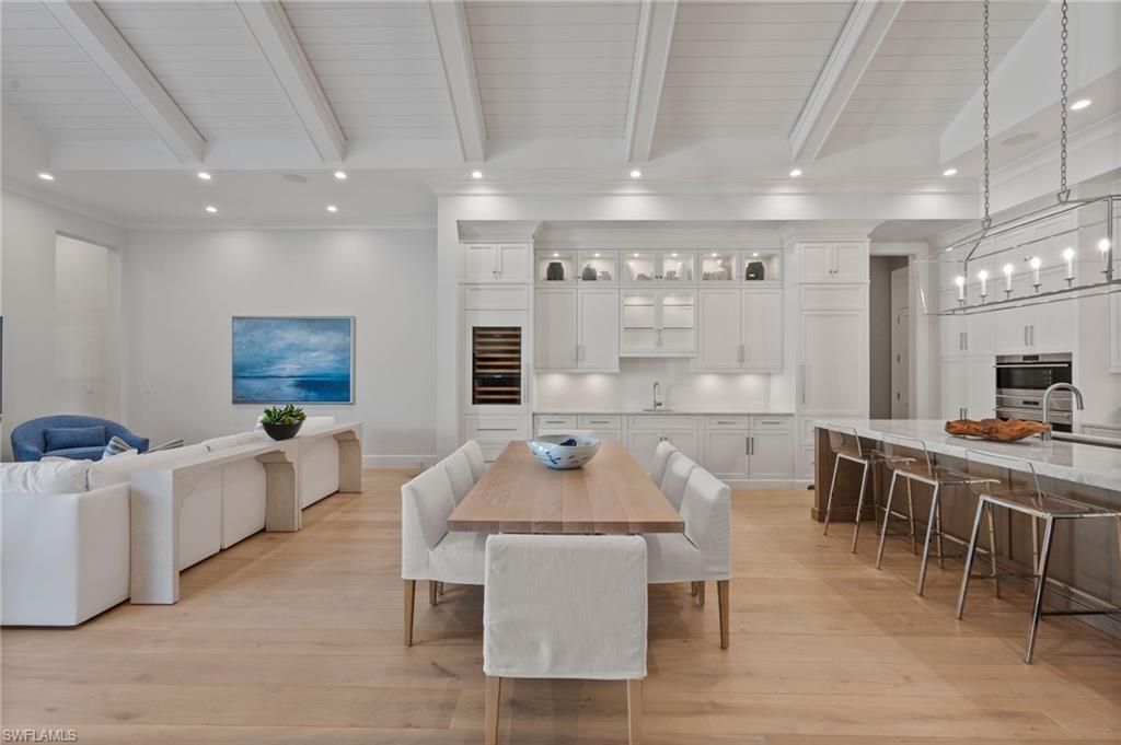 655 Starboard Dr, Naples, FL 34103 Photo