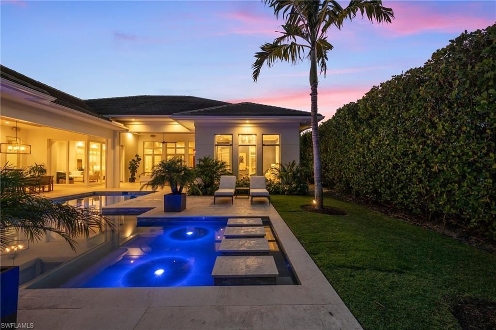 655 Starboard Dr, Naples, FL 34103 Photo