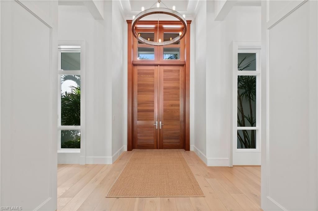 655 Starboard Dr, Naples, FL 34103 Photo