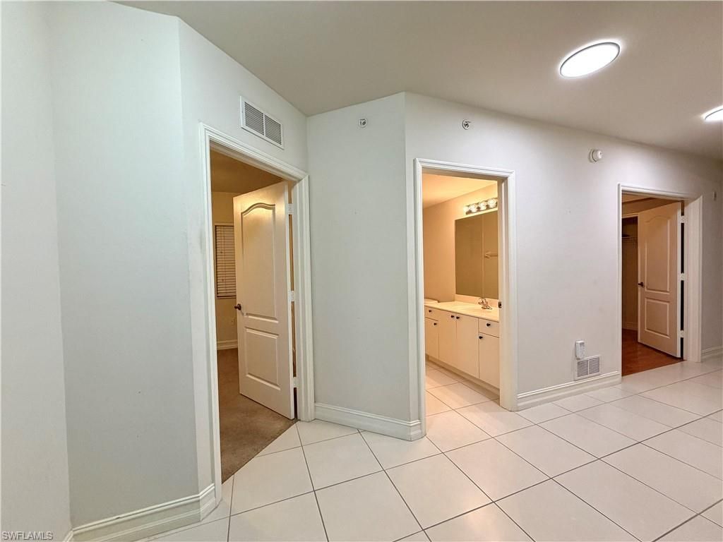 7819 Regal Heron Cir, Unit 8-101, Naples, FL 34104 Photo