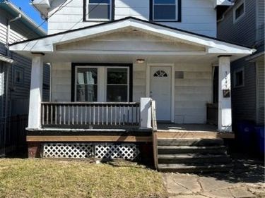 3043 W 105th Street, Cleveland, OH 44111