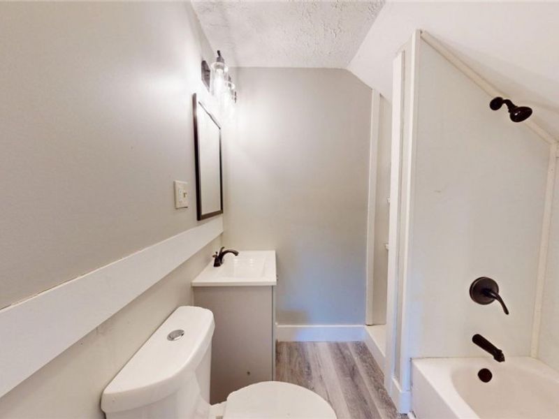 3043 W 105th Street, Cleveland, OH 44111 Photo 7