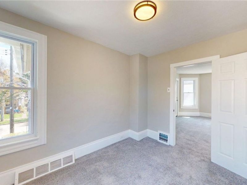 3732 W 37th Street, Cleveland, OH 44109 Photo 39