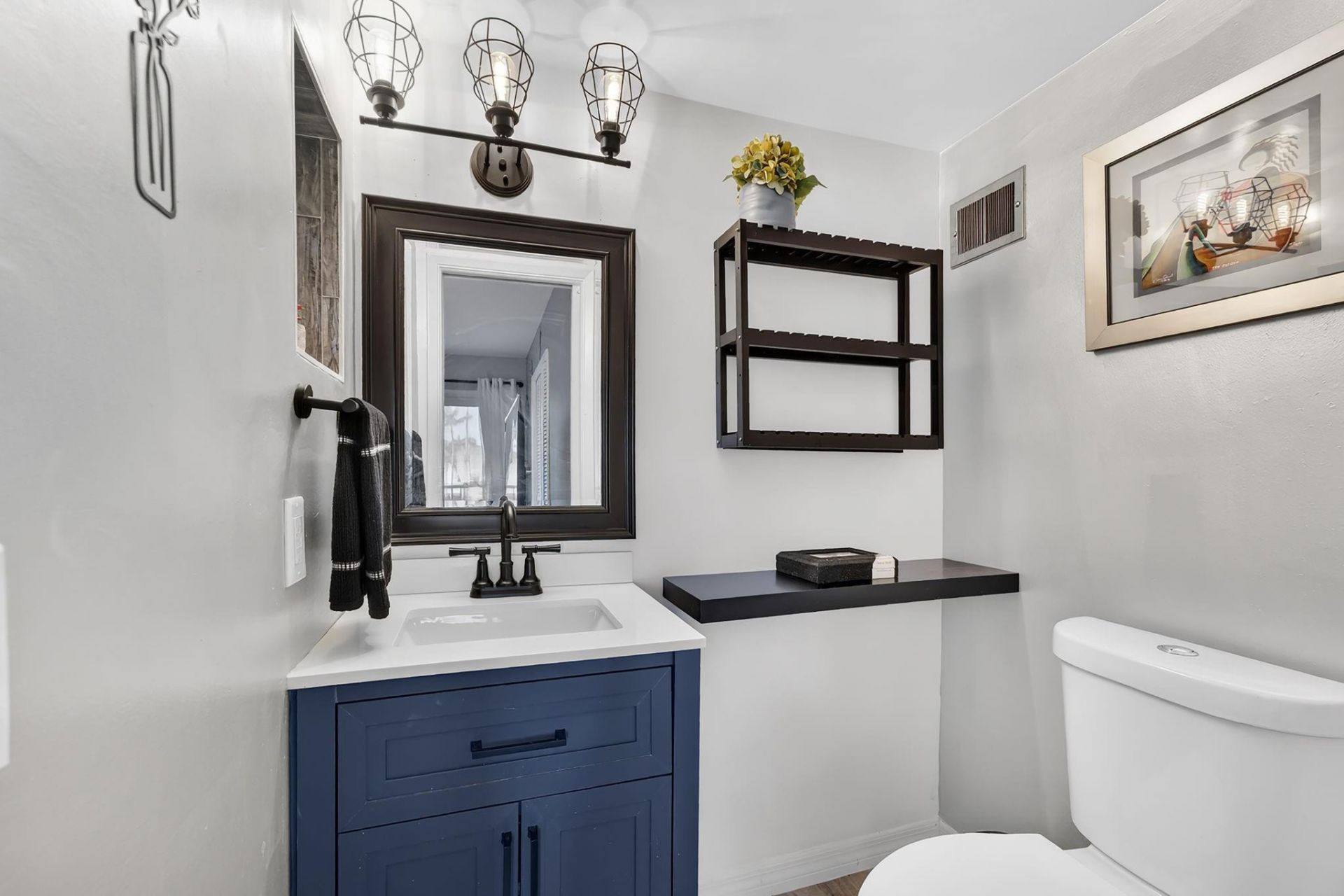 535 Hendricks Isle, Unit 208, Fort Lauderdale, FL 33301 Photo