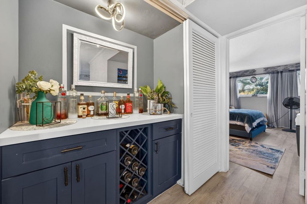 535 Hendricks Isle, Unit 208, Fort Lauderdale, FL 33301 Photo