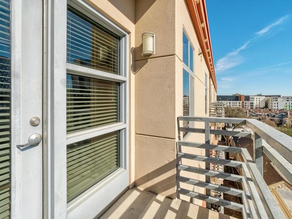 711 W 26th ST, Unit 706, Austin, TX 78705