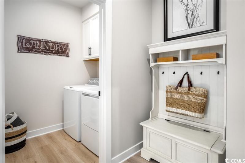 8005 Denim Loop Photo 14