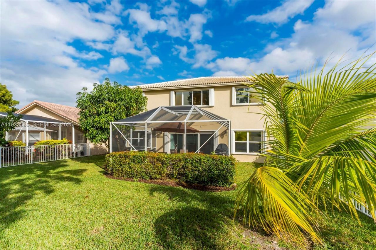 1996 NW 170th Ter, Pembroke Pines, FL 33028 Photo