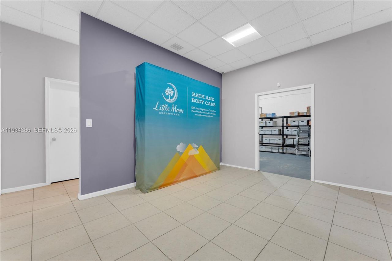 501 Old Griffin Rd, Dania Beach, FL 33004 Photo