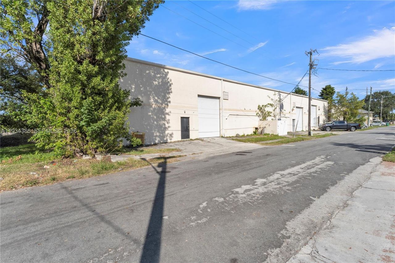 501 Old Griffin Rd, Dania Beach, FL 33004 Photo