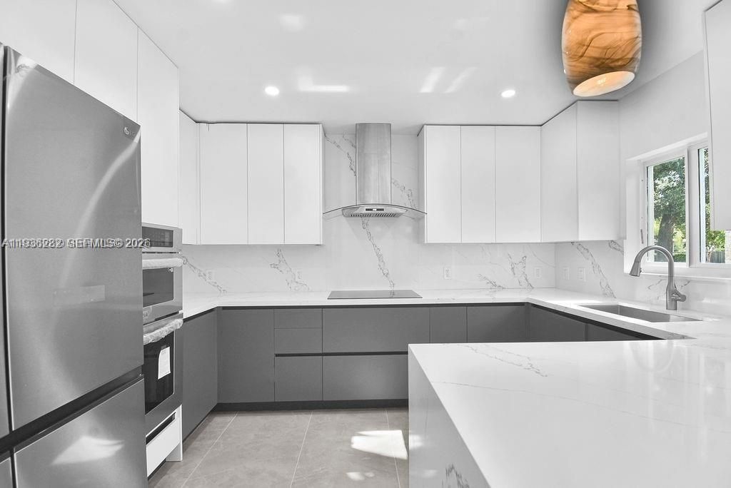 7902 SW 67th Ave, South Miami, FL 33143 Photo