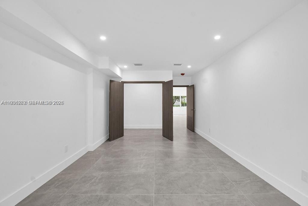 7902 SW 67th Ave, South Miami, FL 33143 Photo