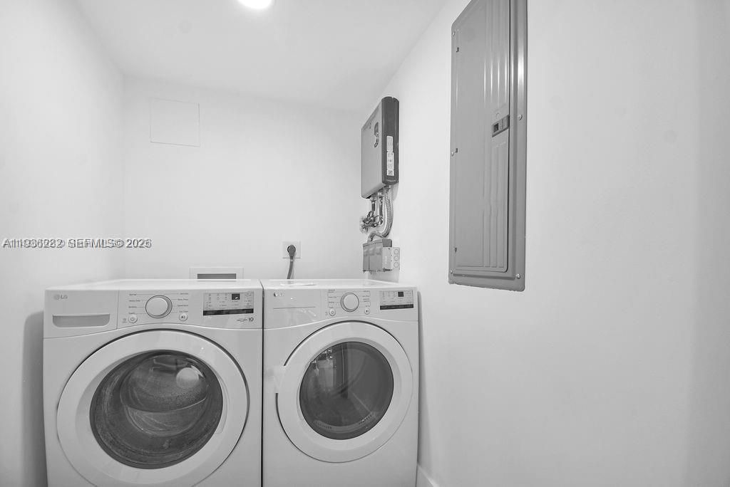 7902 SW 67th Ave, South Miami, FL 33143 Photo