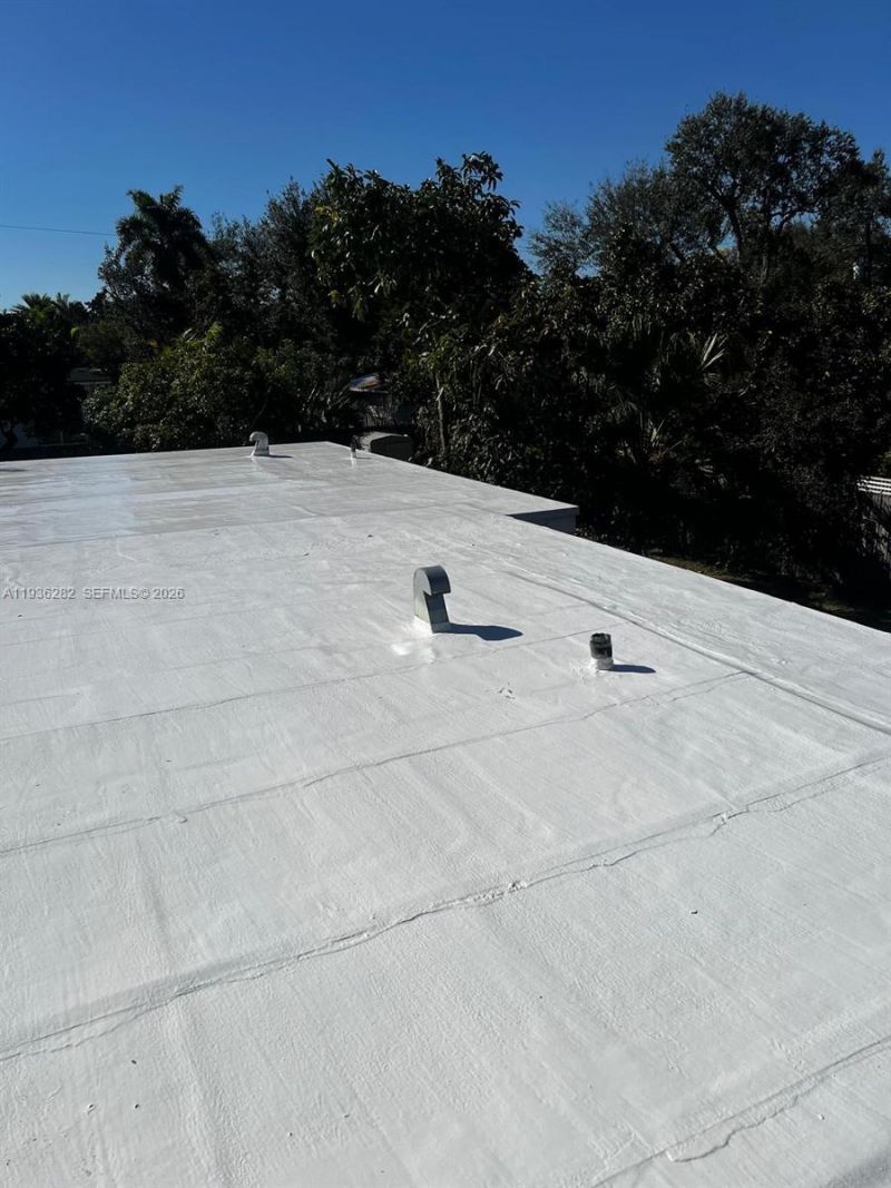 7902 SW 67th Ave, South Miami, FL 33143 Photo