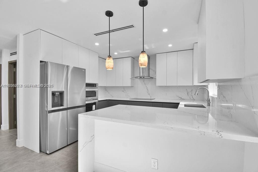 7902 SW 67th Ave, South Miami, FL 33143 Photo