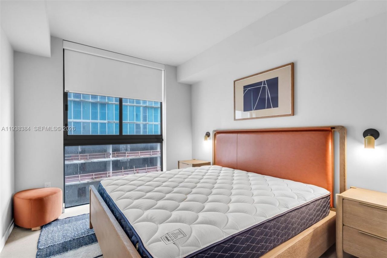 11 NE 6th Street , Unit 1607, Miami, FL 33132 Photo