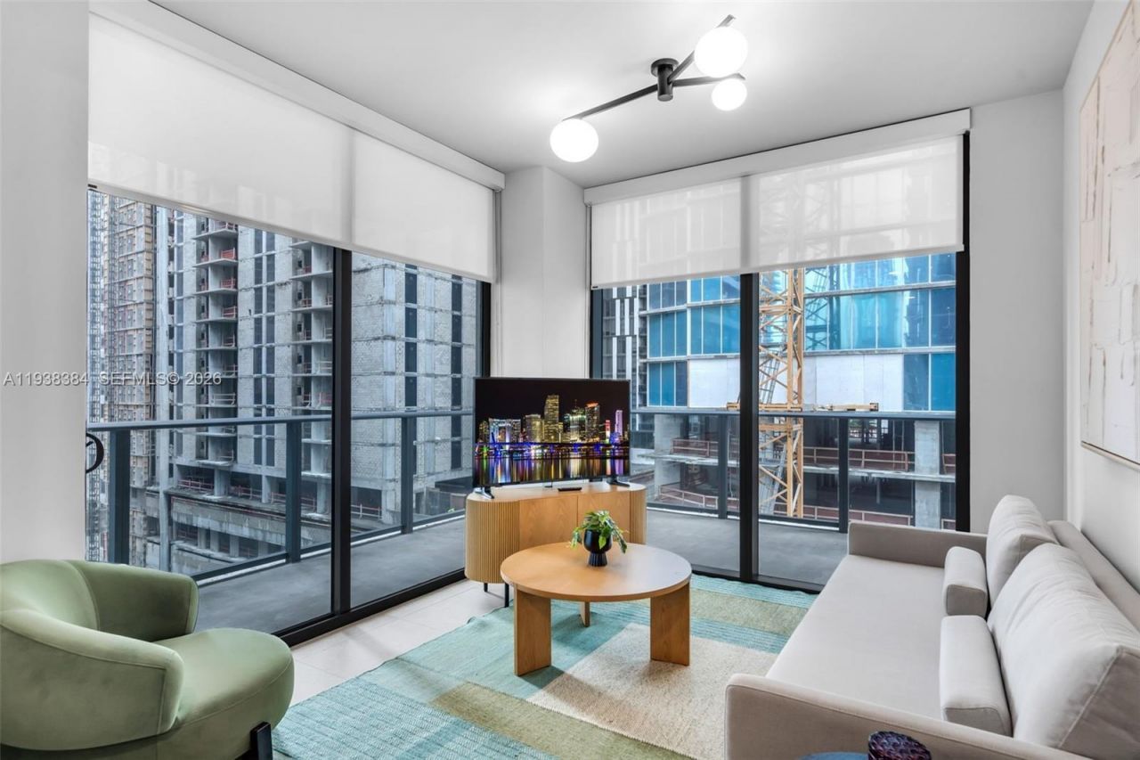 11 NE 6th Street , Unit 1607, Miami, FL 33132 Photo