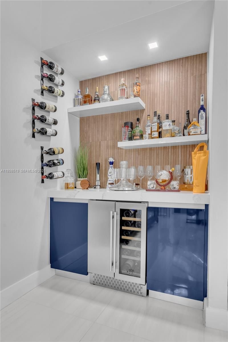 4737 NW 98th Pl, Doral, FL 33178 Photo