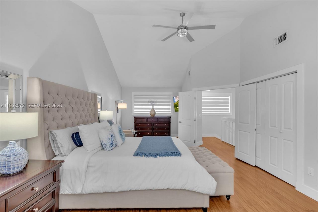 4737 NW 98th Pl, Doral, FL 33178 Photo