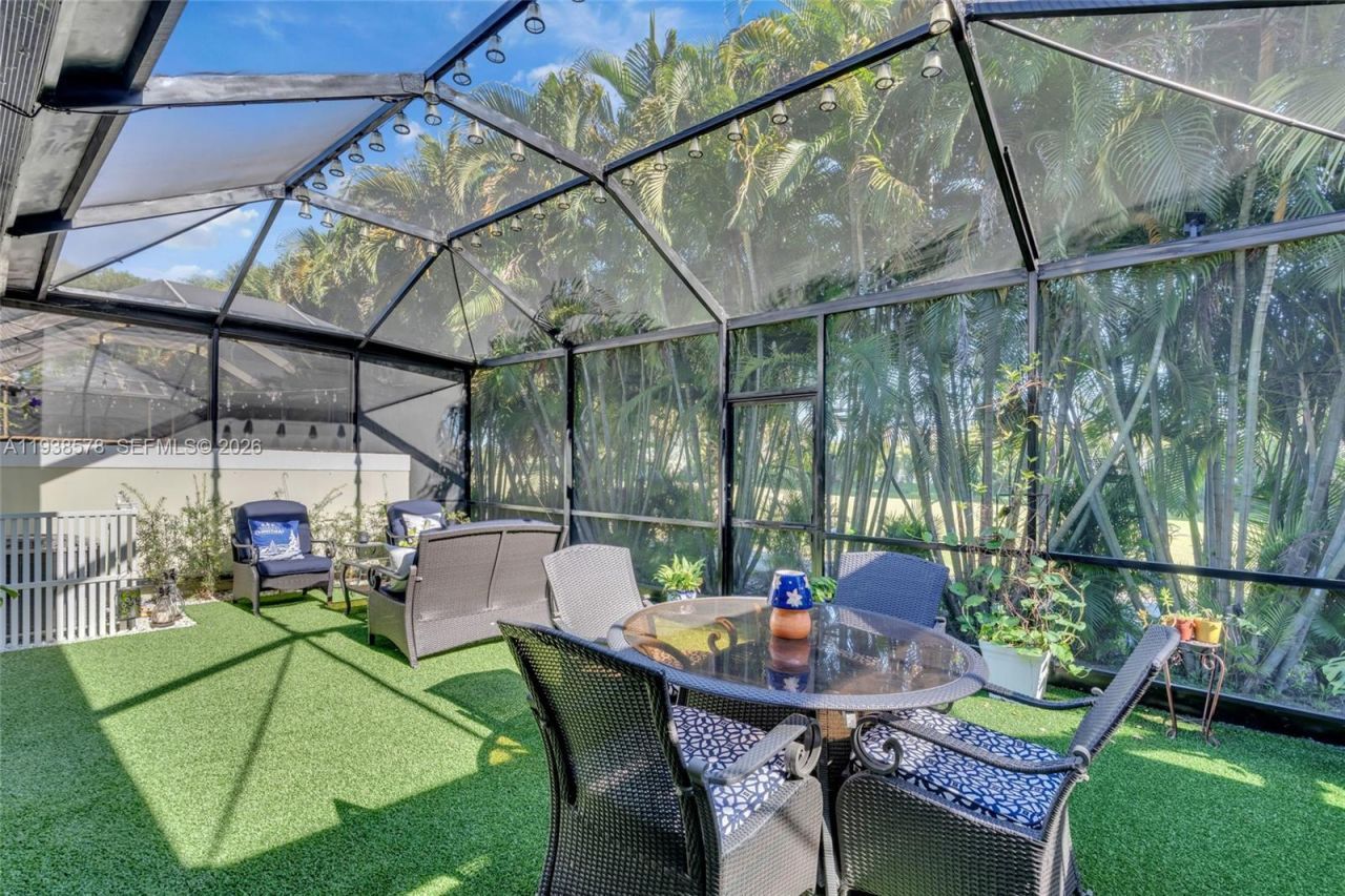 4737 NW 98th Pl, Doral, FL 33178 Photo