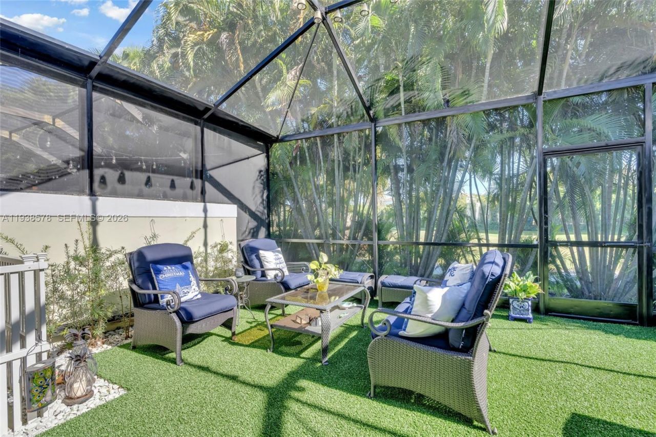 4737 NW 98th Pl, Doral, FL 33178 Photo