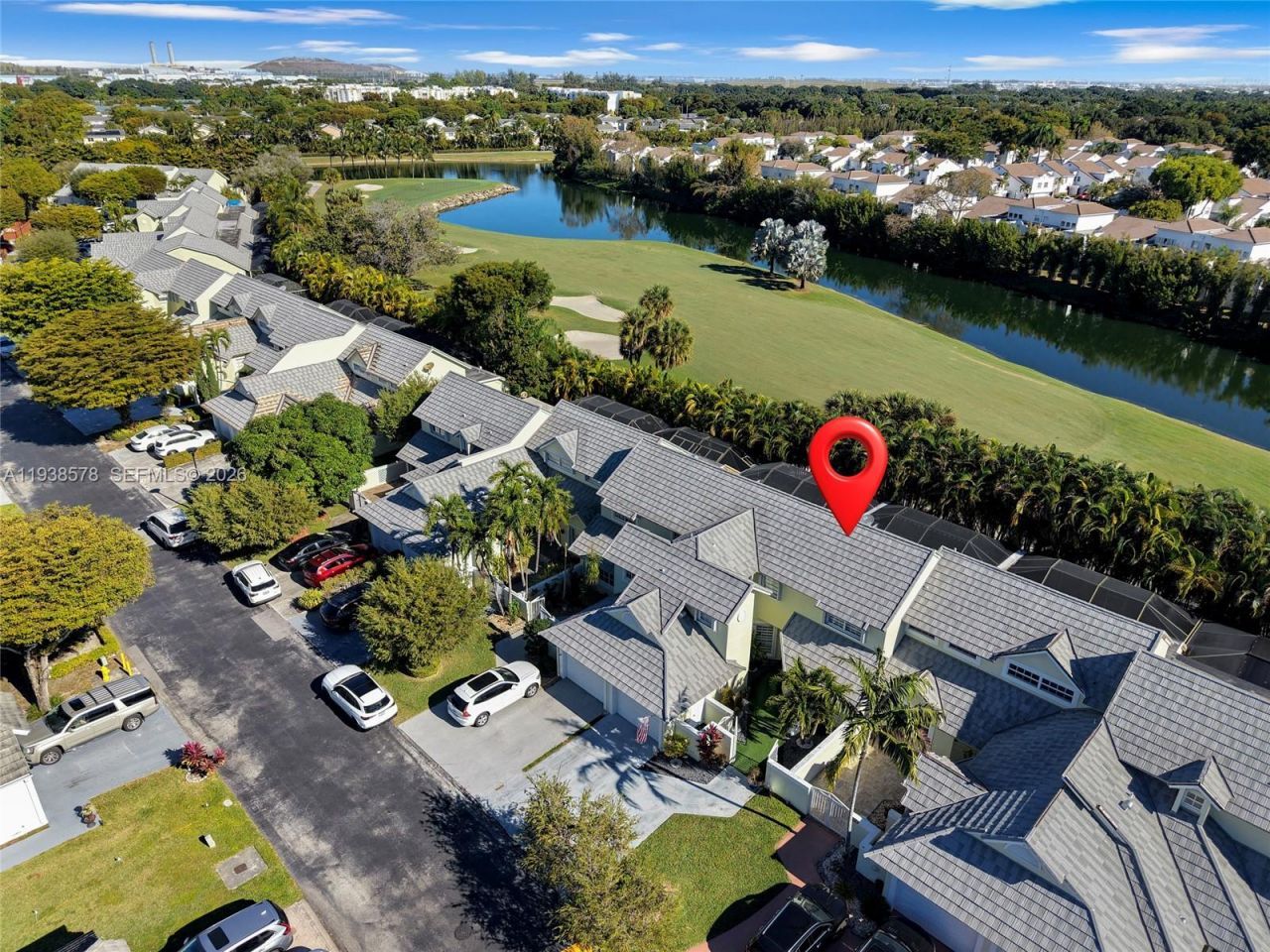 4737 NW 98th Pl, Doral, FL 33178 Photo