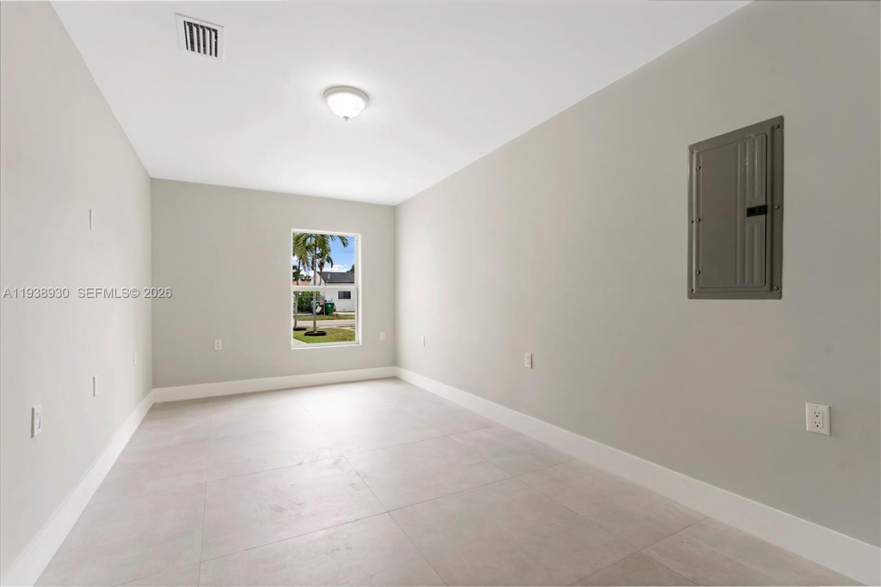 2714 SW 36th Ave, Unit A, Miami, FL 33133 Photo