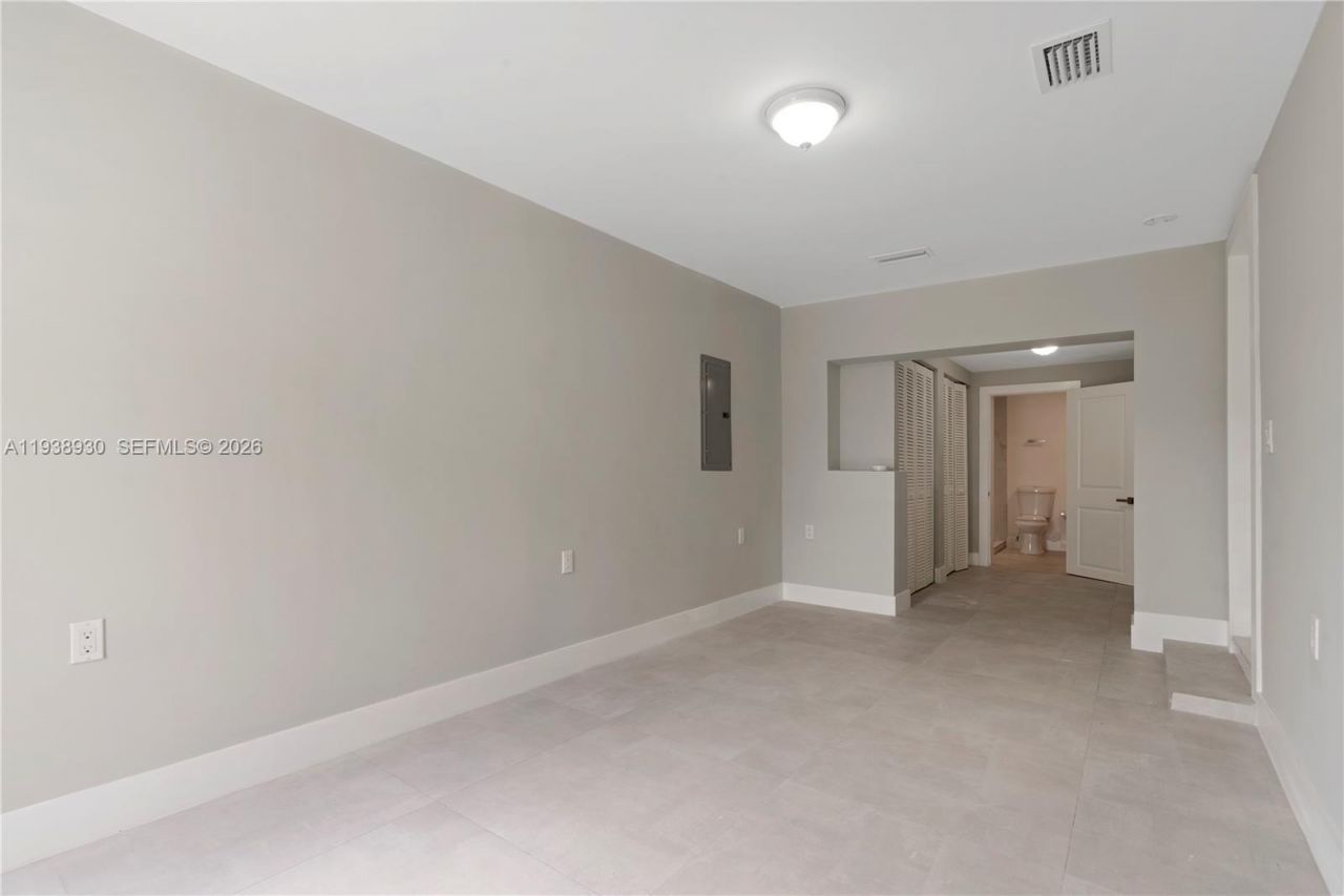 2714 SW 36th Ave, Unit A, Miami, FL 33133 Photo