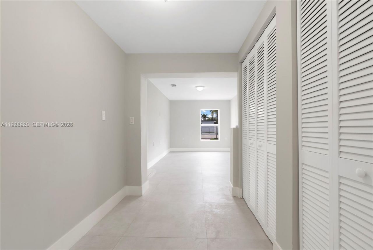 2714 SW 36th Ave, Unit A, Miami, FL 33133 Photo