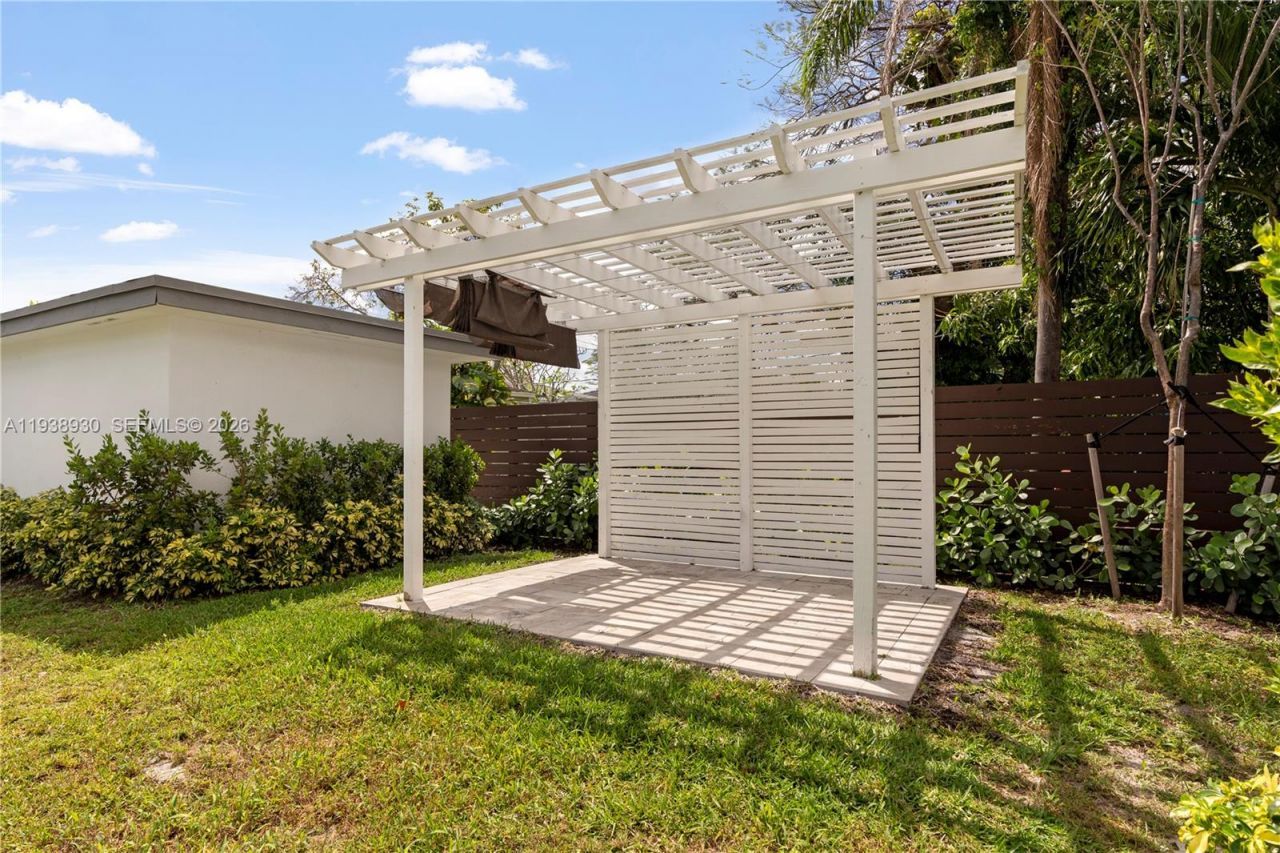 2714 SW 36th Ave, Unit A, Miami, FL 33133 Photo