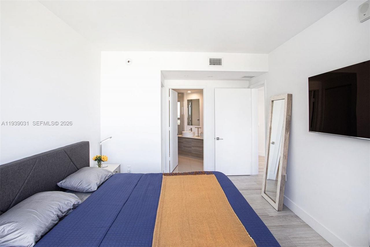 121 NE 34th St, Unit 2616, Miami, FL 33137 Photo