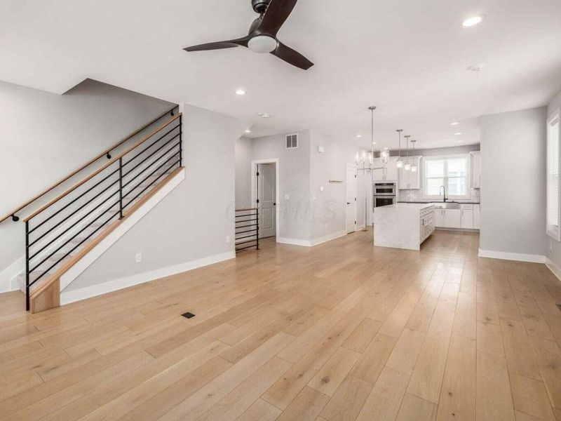 1187 Cromartie Lane, Columbus, OH 43201 Photo 13