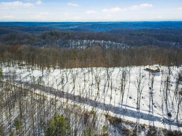 56953 Mills Road, South Bloomingville, OH 43152