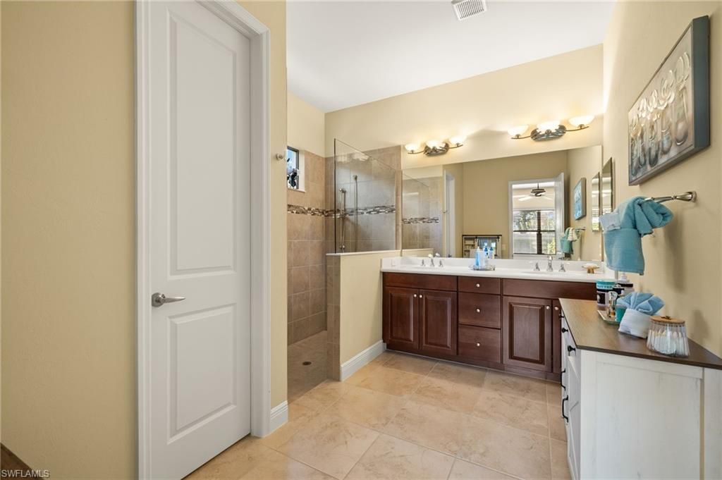 21283 Estero Vista Ct, Estero, FL 33928 Photo