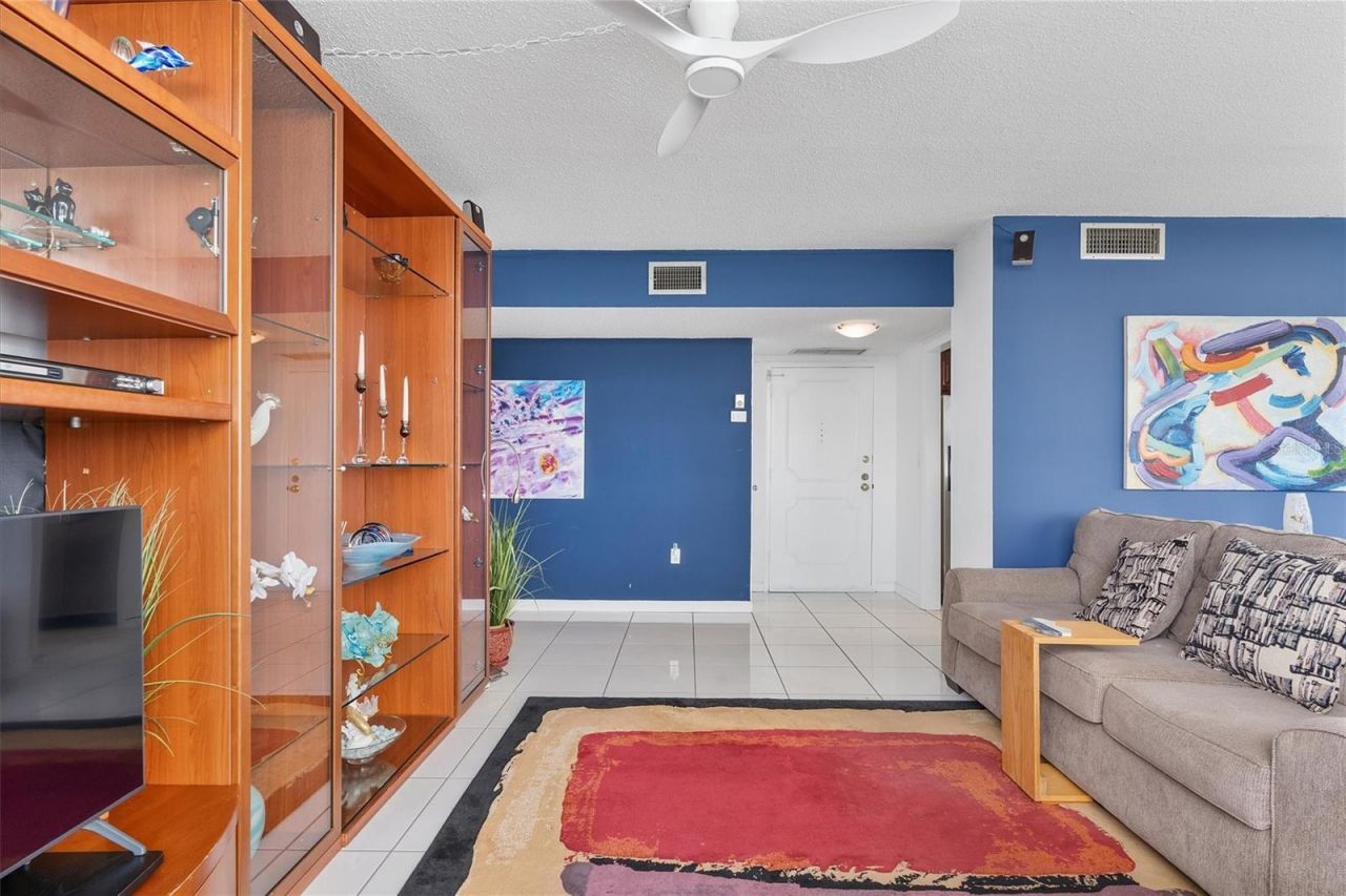 11930 N Bayshore Drive, Unit 1003, North Miami, FL 33181 Photo