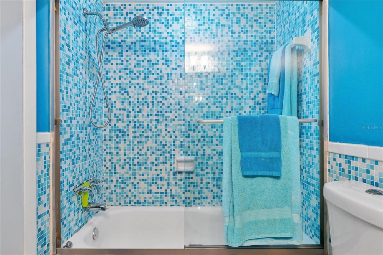 11930 N Bayshore Drive, Unit 1003, North Miami, FL 33181 Photo