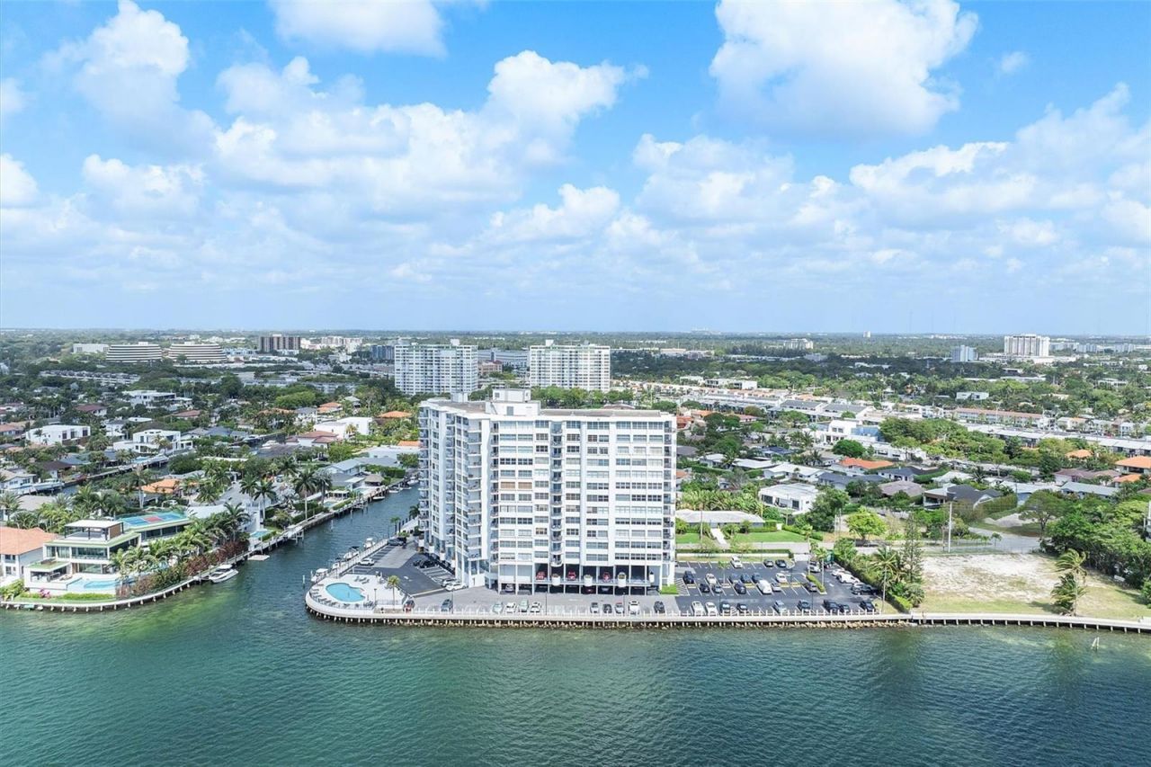 11930 N Bayshore Drive, Unit 1003, North Miami, FL 33181 Photo