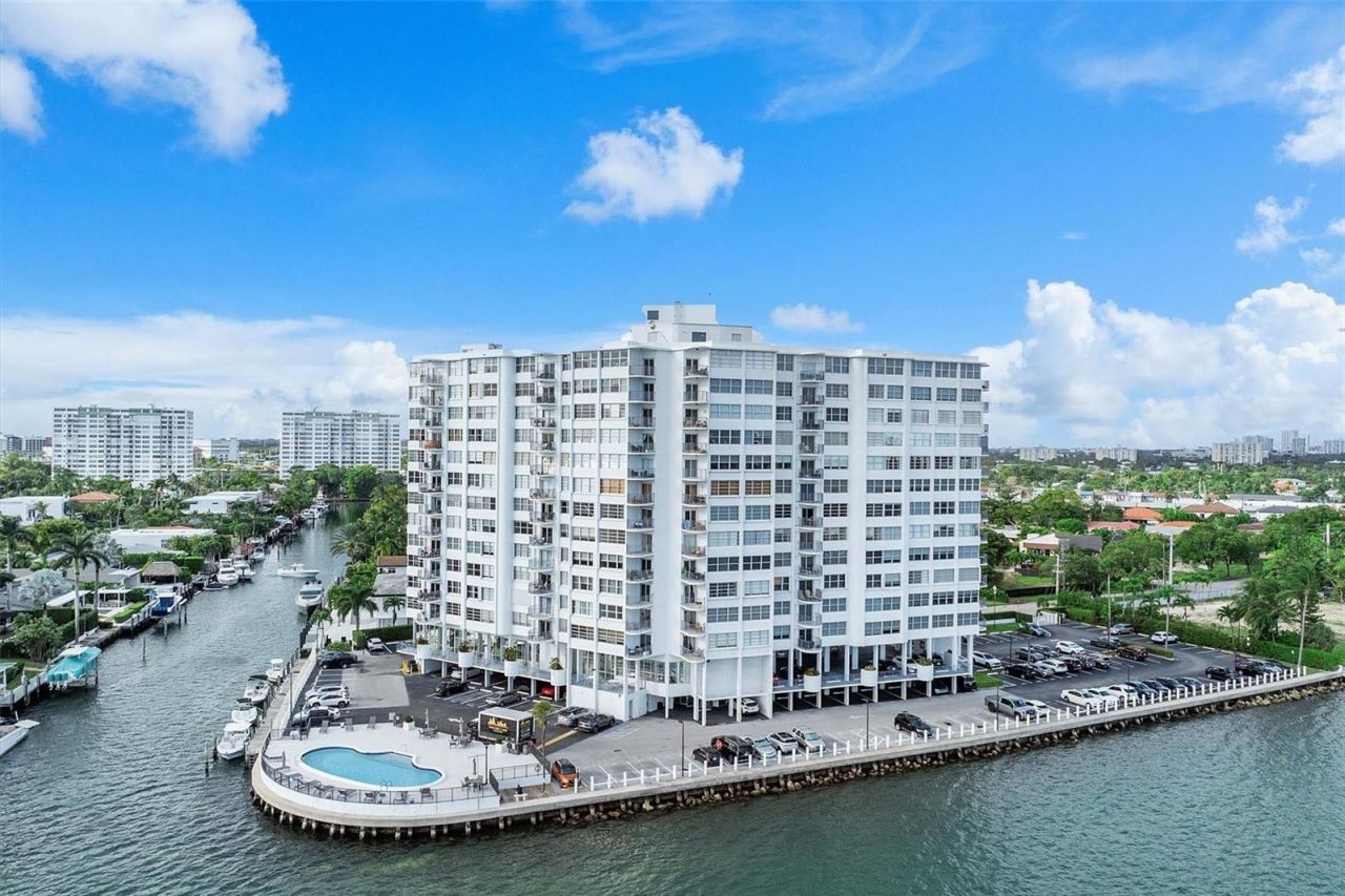 11930 N Bayshore Drive, Unit 1003, North Miami, FL 33181 Photo