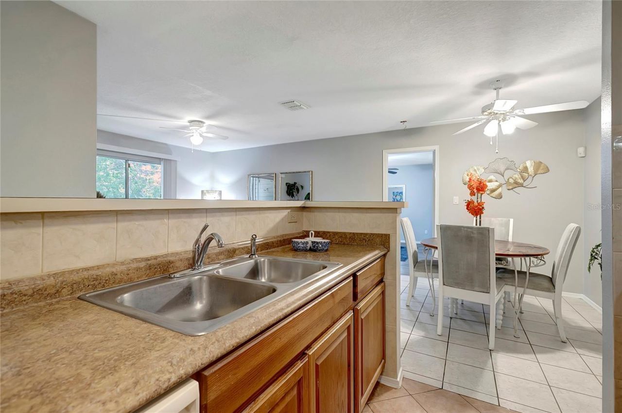 1400 Gandy Boulevard N, Unit 1504, Saint Petersburg, FL 33702 Photo