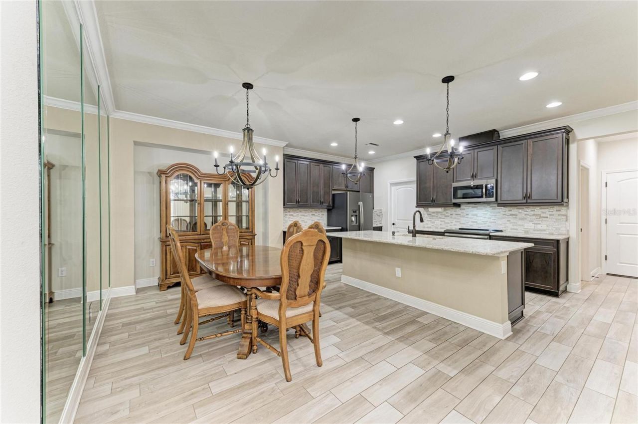 5941 Amberly Drive, Bradenton, FL 34208 Photo