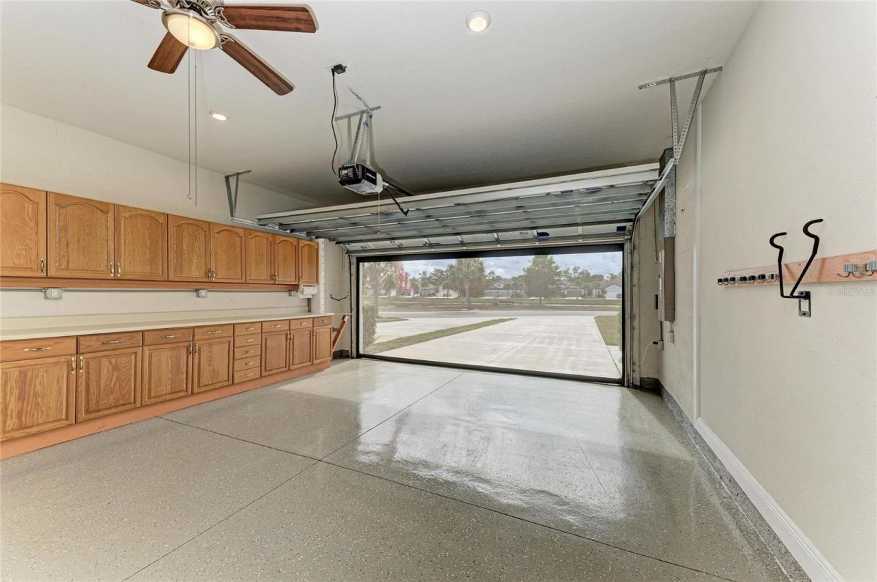 5941 Amberly Drive, Bradenton, FL 34208 Photo